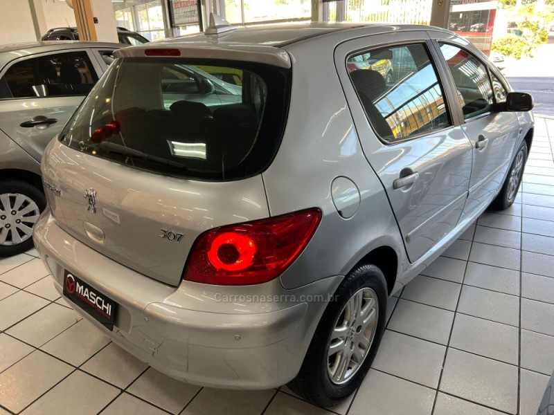 307 1.6 PRESENCE 16V GASOLINA 4P MANUAL - 2011 - CAXIAS DO SUL