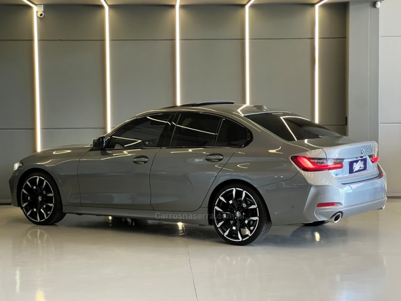 320I 2.0 SPORT GP 16V TURBO ACTIVE FLEX 4P AUTOMÁTICO - 2023 - SAPIRANGA