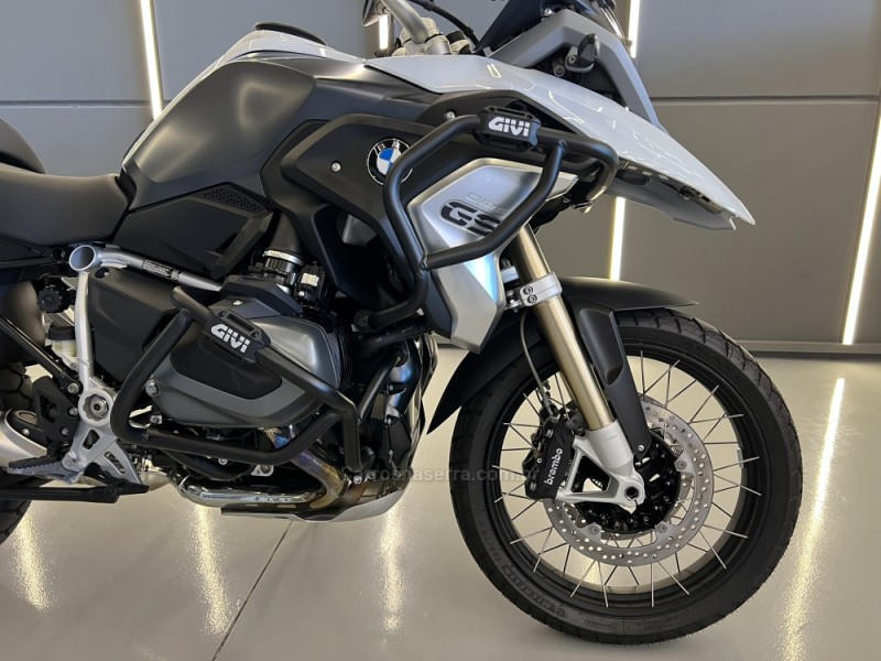 R 1250  - 2024 - SAPIRANGA