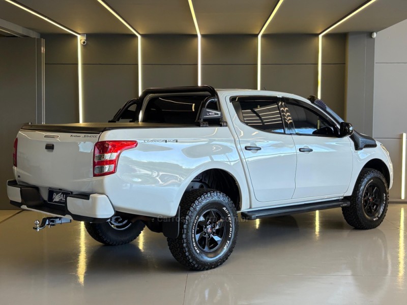 L200 2.4 16V CD 4X4 GL SPORT TURBO DIESEL 4P MANUAL - 2022 - SAPIRANGA