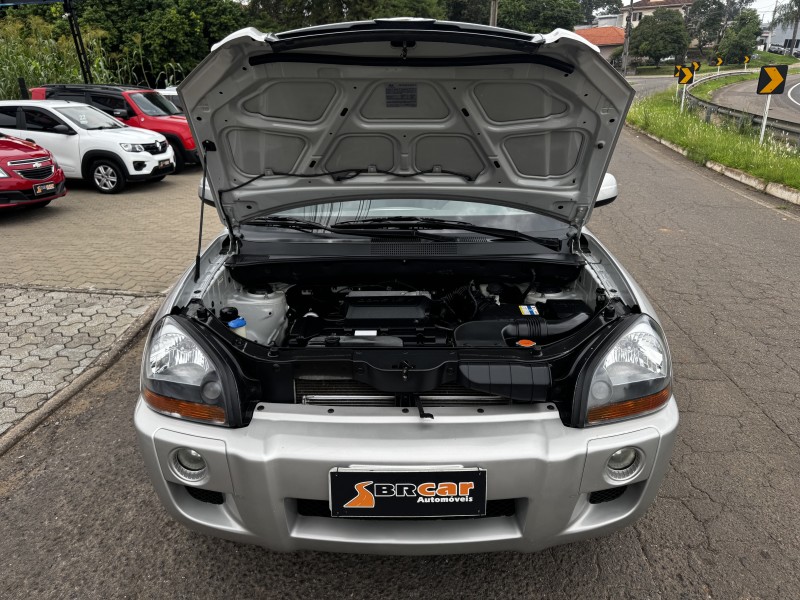 TUCSON 2.0 GL 2WD 16V GASOLINA 4P MANUAL - 2008 - DOIS IRMãOS