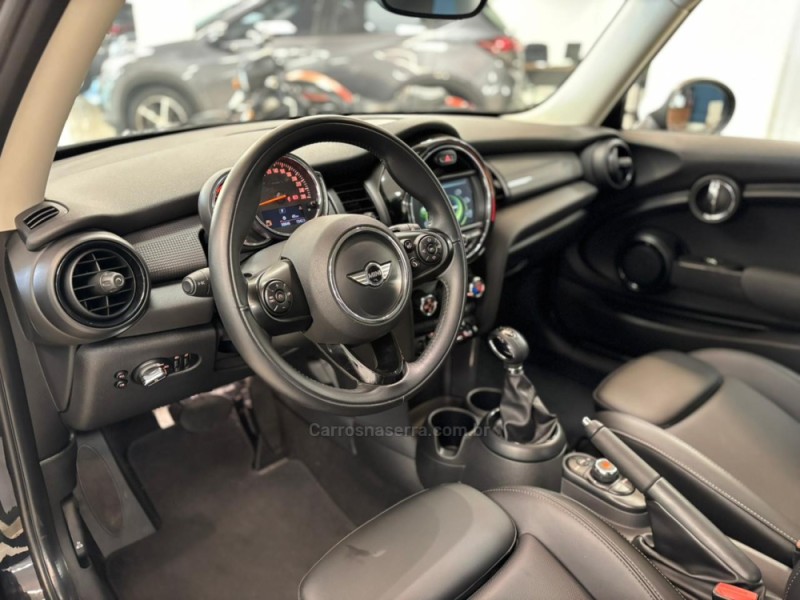 COOPER 1.5 12V TURBO GASOLINA 2P AUTOMÁTICO - 2018 - CARLOS BARBOSA