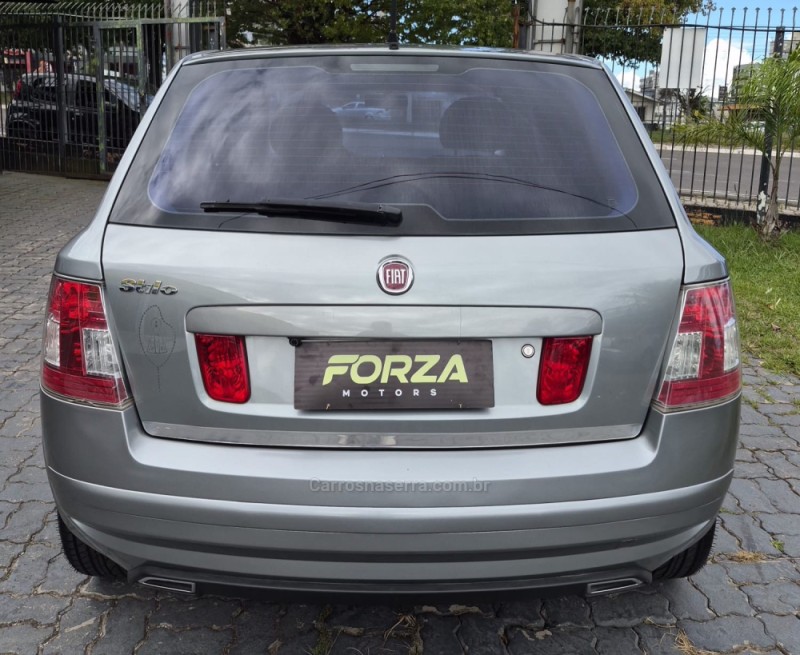 STILO 1.8 MPI 8V FLEX 4P AUTOMATIZADO - 2010 - CAXIAS DO SUL