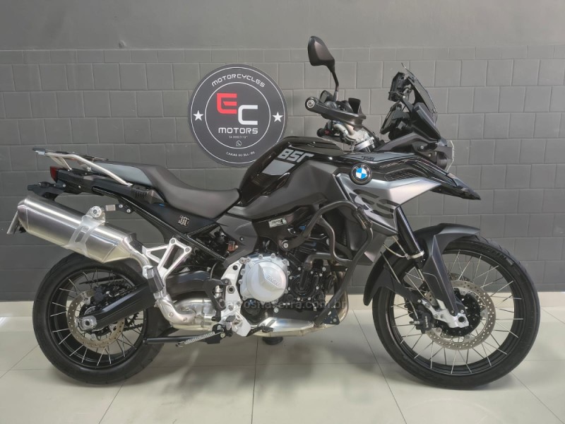 f 850 gs triple black 2023 caxias do sul