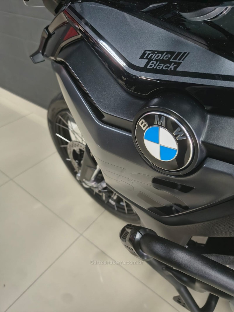 F 850 GS TRIPLE BLACK - 2023 - CAXIAS DO SUL