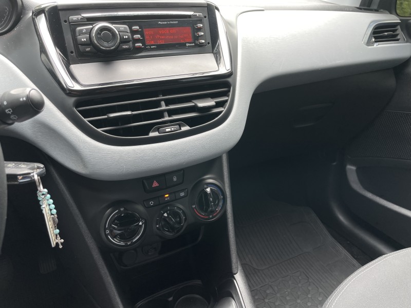 208 1.5 ACTIVE 8V FLEX 4P MANUAL - 2015 - CAXIAS DO SUL