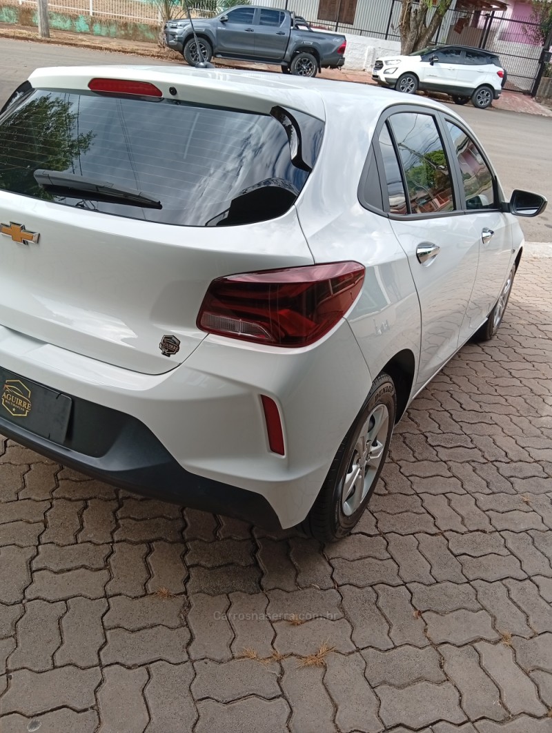 ONIX 1.0 12V FLEX 4P MANUAL - 2025 - PASSO FUNDO