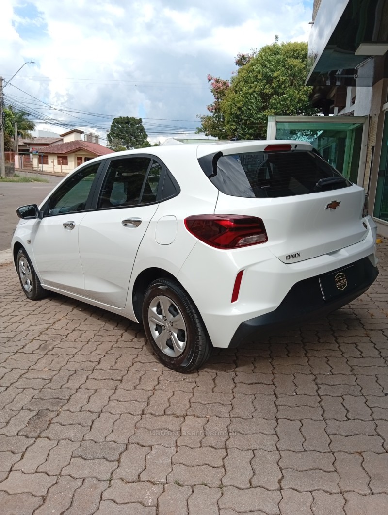 ONIX 1.0 12V FLEX 4P MANUAL - 2025 - PASSO FUNDO