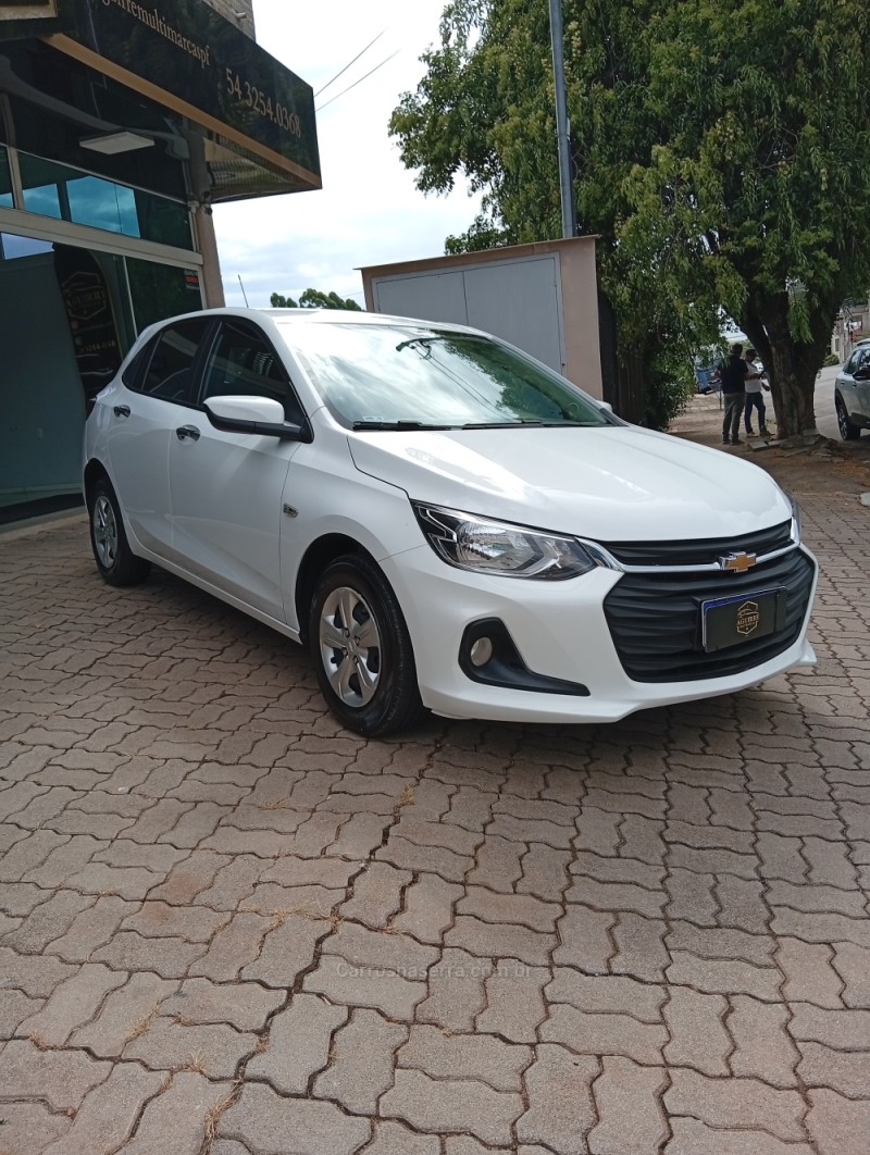 ONIX 1.0 12V FLEX 4P MANUAL - 2025 - PASSO FUNDO