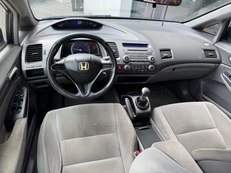 CIVIC 1.8 LXS 16V FLEX 4P MANUAL - 2008 - FARROUPILHA