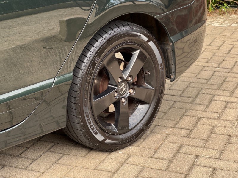 CIVIC 1.8 LXS 16V FLEX 4P MANUAL - 2008 - FARROUPILHA