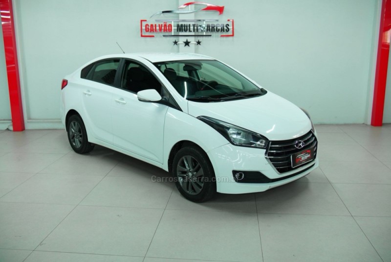 HB20S 1.6 COMFORT PLUS 16V FLEX 4P AUTOMÁTICO - 2017 - CAXIAS DO SUL