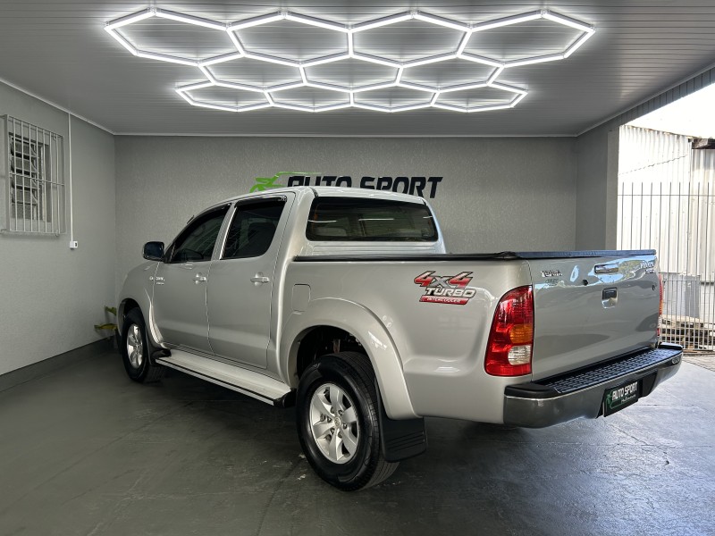 HILUX 3.0 SRV 4X4 CD 16V TURBO INTERCOOLER DIESEL 4P AUTOMÁTICO - 2011 - CAXIAS DO SUL