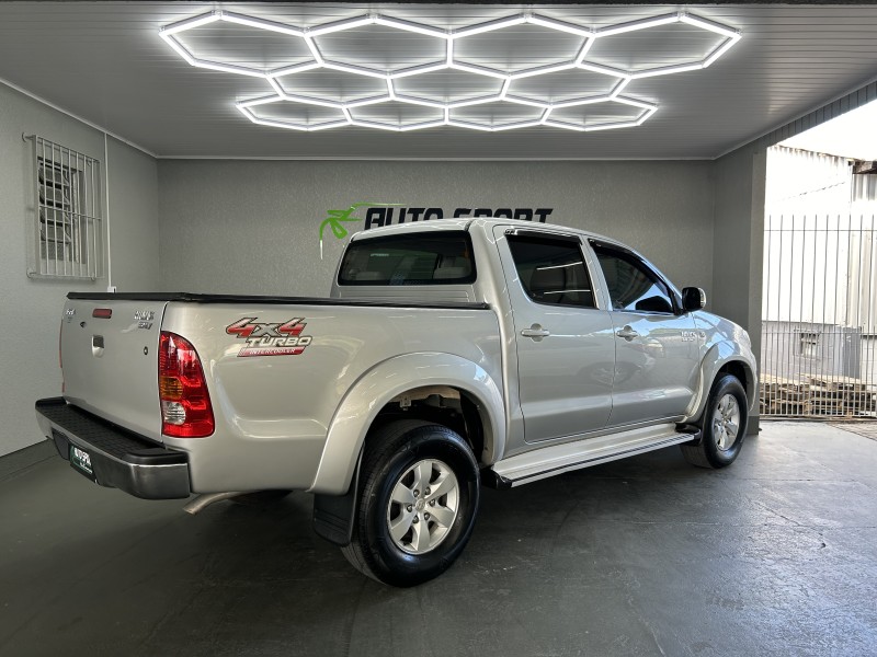 HILUX 3.0 SRV 4X4 CD 16V TURBO INTERCOOLER DIESEL 4P AUTOMÁTICO - 2011 - CAXIAS DO SUL