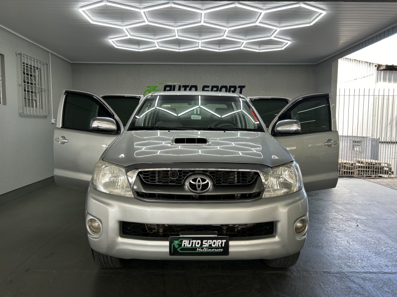 HILUX 3.0 SRV 4X4 CD 16V TURBO INTERCOOLER DIESEL 4P AUTOMÁTICO - 2011 - CAXIAS DO SUL
