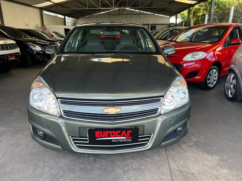 VECTRA 2.0 MPFI ELEGANCE 8V 140CV FLEX 4P MANUAL - 2011 - CAXIAS DO SUL