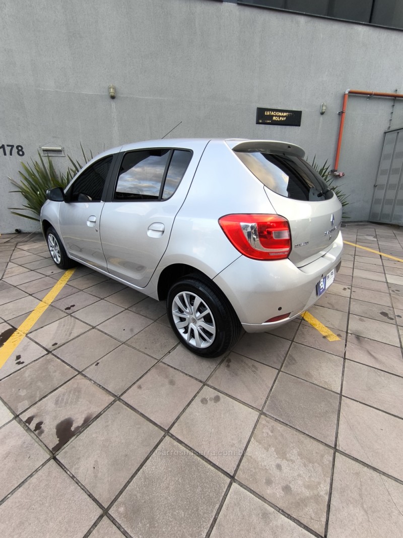 SANDERO 1.6 EXPRESSION 16V FLEX 4P MANUAL - 2015 - CAXIAS DO SUL