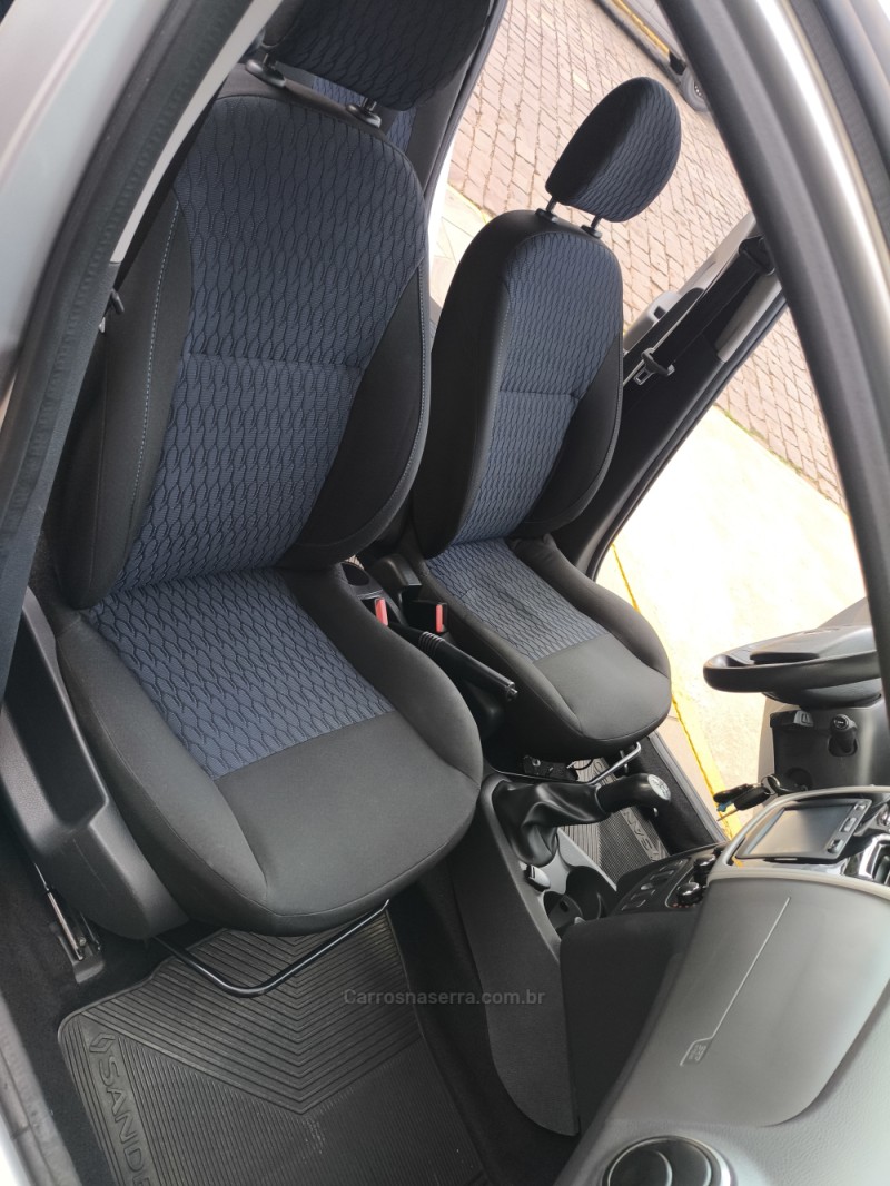SANDERO 1.6 EXPRESSION 16V FLEX 4P MANUAL - 2015 - CAXIAS DO SUL