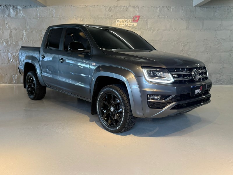 AMAROK 3.0 V6 TDI HIGHLINE CD DIESEL 4MOTION AUTOMÁTICO - 2022 - CAXIAS DO SUL