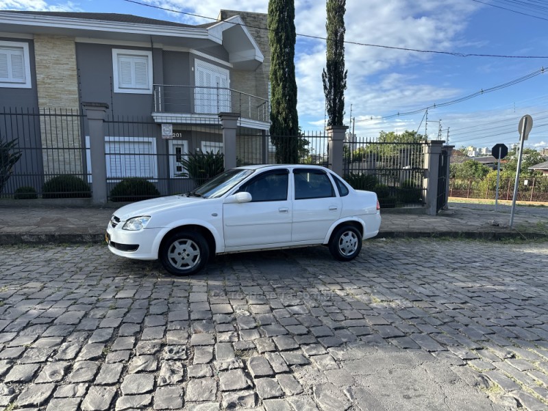 CLASSIC 1.0 MPFI LS 8V FLEX 4P MANUAL - 2014 - CAXIAS DO SUL