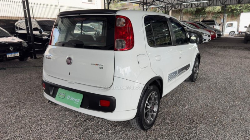 UNO 1.4 EVO SPORTING 8V FLEX 4P MANUAL - 2014 - CAXIAS DO SUL