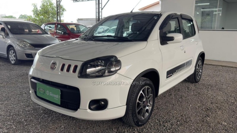 UNO 1.4 EVO SPORTING 8V FLEX 4P MANUAL - 2014 - CAXIAS DO SUL