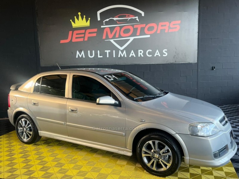 ASTRA 2.0 MPFI CD 8V GASOLINA 4P MANUAL - 2004 - CAXIAS DO SUL
