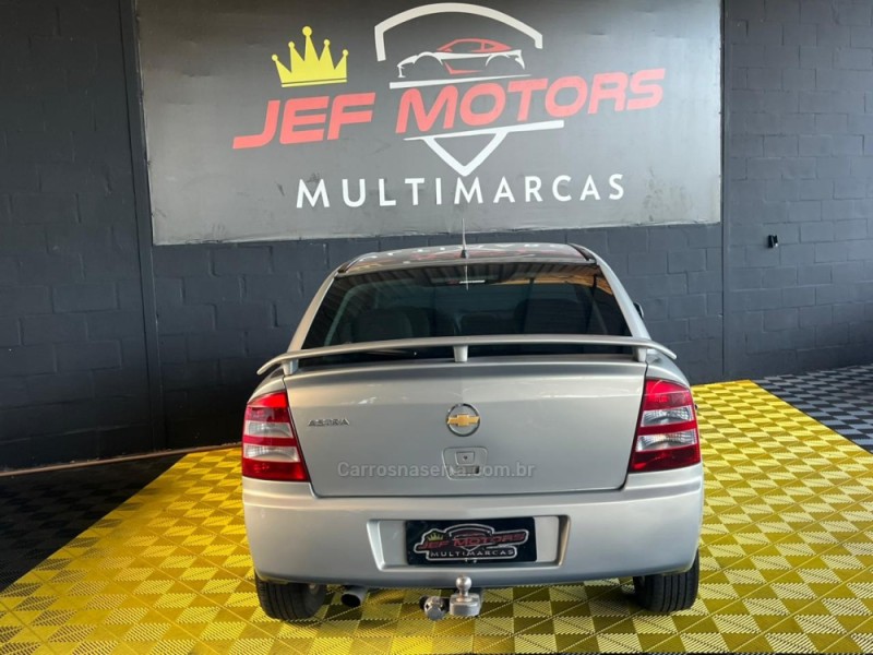 ASTRA 2.0 MPFI CD 8V GASOLINA 4P MANUAL - 2004 - CAXIAS DO SUL