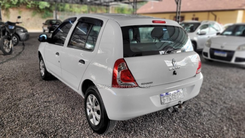 CLIO 1.0 AUTHENTIQUE 8V GASOLINA 4P MANUAL - 2015 - CAXIAS DO SUL