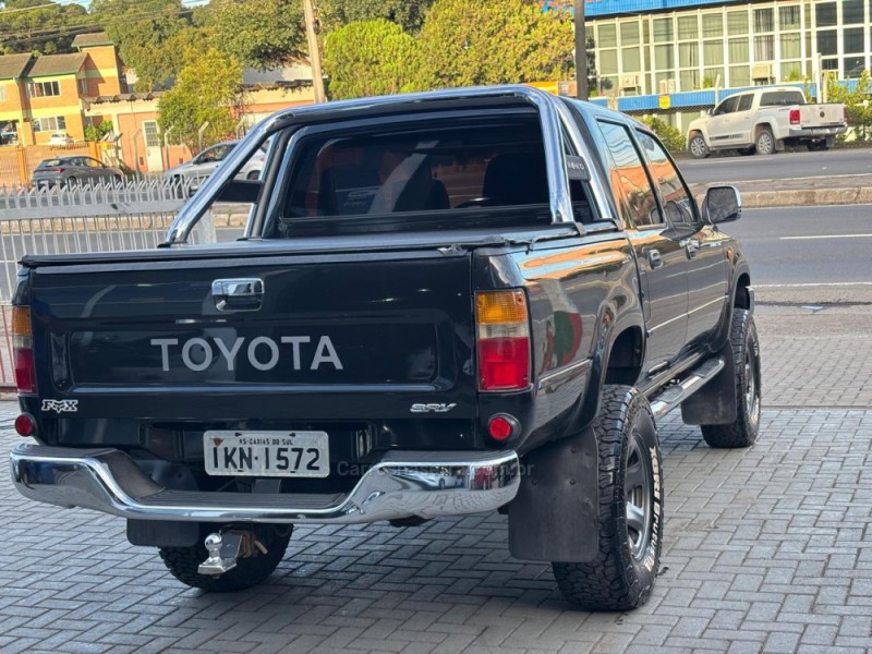 HILUX 3.0 SRV 4X2 CD 8V DIESEL 4P MANUAL - 2002 - CAXIAS DO SUL