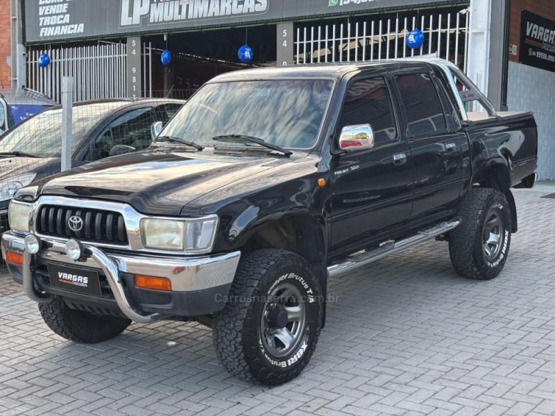 hilux 3.0 srv 4x2 cd 8v diesel 4p manual 2002 caxias do sul