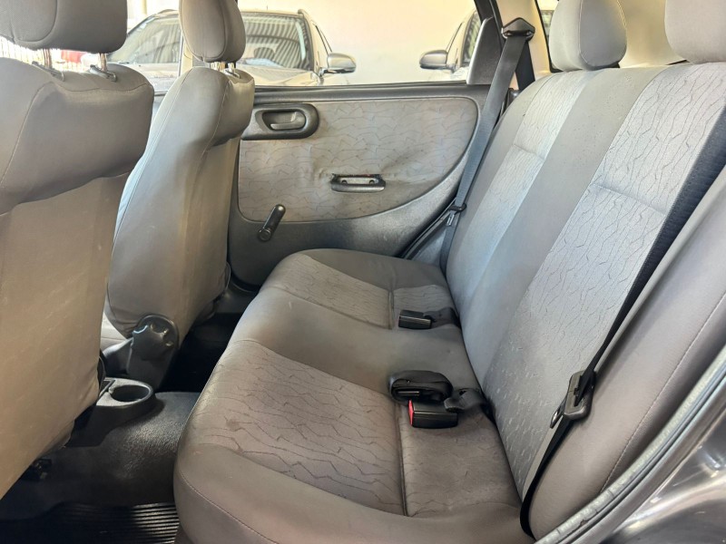 CORSA 1.0 MPFI MAXX SEDAN 8V FLEX 4P MANUAL - 2006 - CAXIAS DO SUL