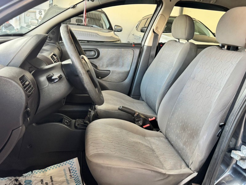 CORSA 1.0 MPFI MAXX SEDAN 8V FLEX 4P MANUAL - 2006 - CAXIAS DO SUL