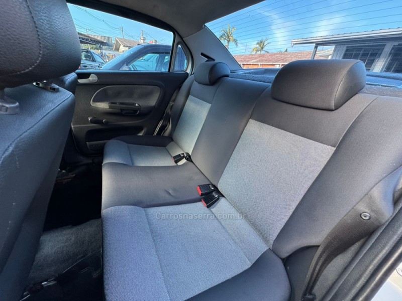 VOYAGE 1.0 MI CITY 8V FLEX 4P MANUAL - 2014 - IGREJINHA