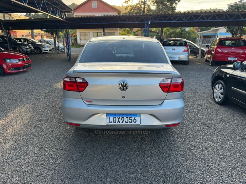 VOYAGE 1.0 MI CITY 8V FLEX 4P MANUAL - 2014 - IGREJINHA