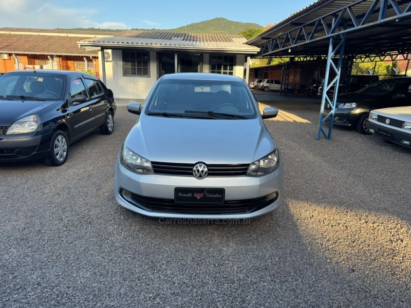 VOYAGE 1.0 MI CITY 8V FLEX 4P MANUAL - 2014 - IGREJINHA