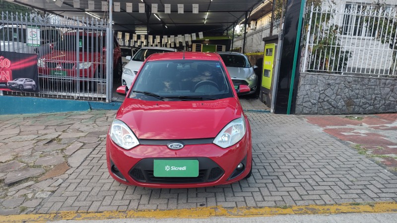 FIESTA 1.0 MPI CLASS 8V FLEX 4P MANUAL - 2014 - CAXIAS DO SUL