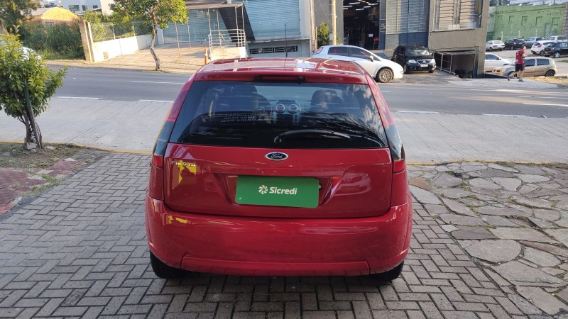 FIESTA 1.0 MPI CLASS 8V FLEX 4P MANUAL - 2014 - CAXIAS DO SUL