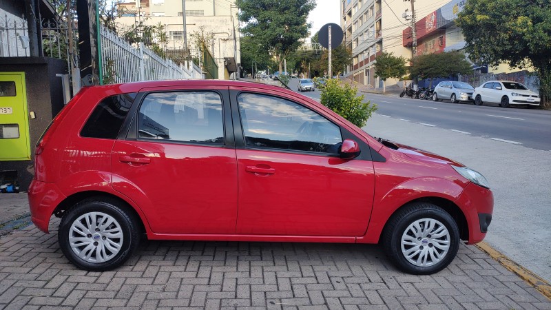 FIESTA 1.0 MPI CLASS 8V FLEX 4P MANUAL - 2014 - CAXIAS DO SUL