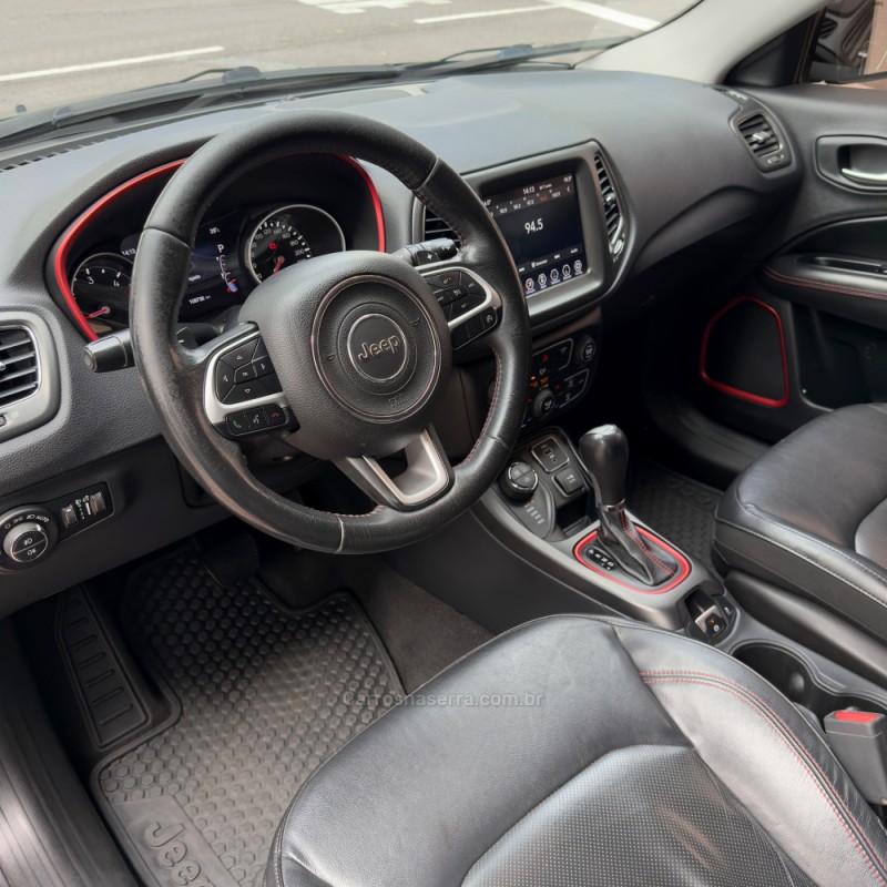 COMPASS 2.0 TRAILHAWK TD350 TURBO DIESEL 4X4 4P AUTOMÁTICO - 2020 - FLORES DA CUNHA