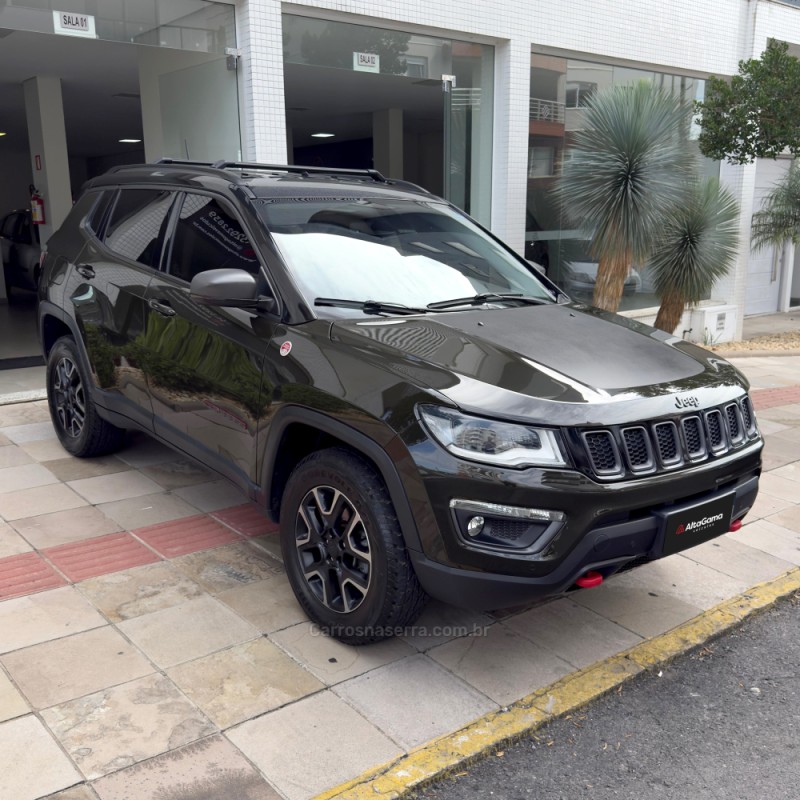 COMPASS 2.0 TRAILHAWK TD350 TURBO DIESEL 4X4 4P AUTOMÁTICO - 2020 - FLORES DA CUNHA