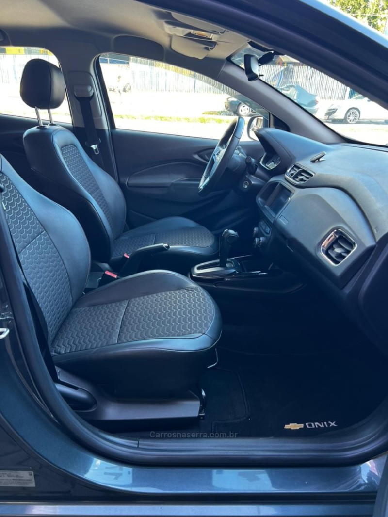 ONIX 1.4 MPFI LTZ 8V FLEX 4P AUTOMÁTICO - 2017 - PAROBé