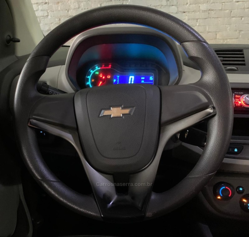 SPIN 1.8 LT 8V FLEX 4P MANUAL - 2014 - CAXIAS DO SUL