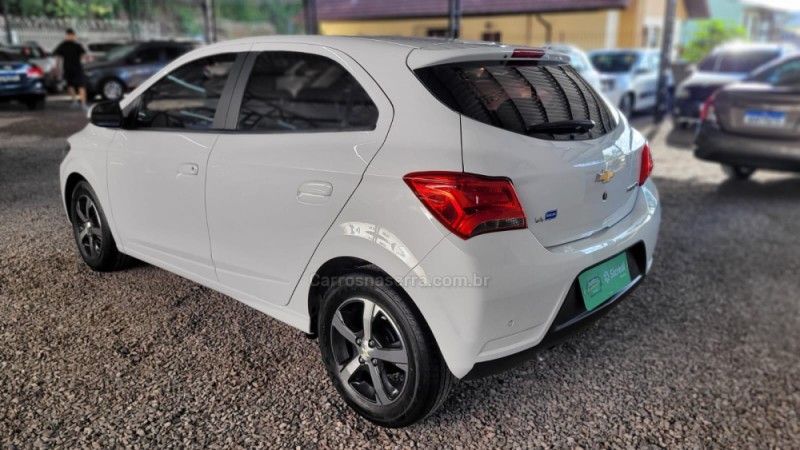 ONIX 1.4 MPFI LTZ 8V FLEX 4P MANUAL - 2017 - CAXIAS DO SUL