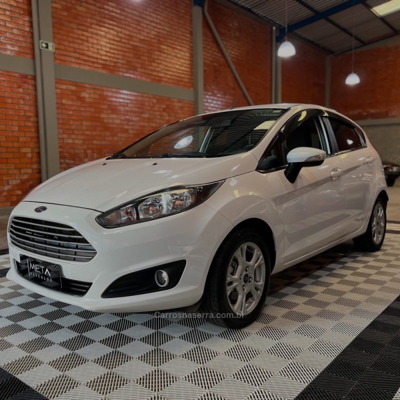 fiesta 1.6 se hatch 16v flex 4p manual 2016 bento goncalves