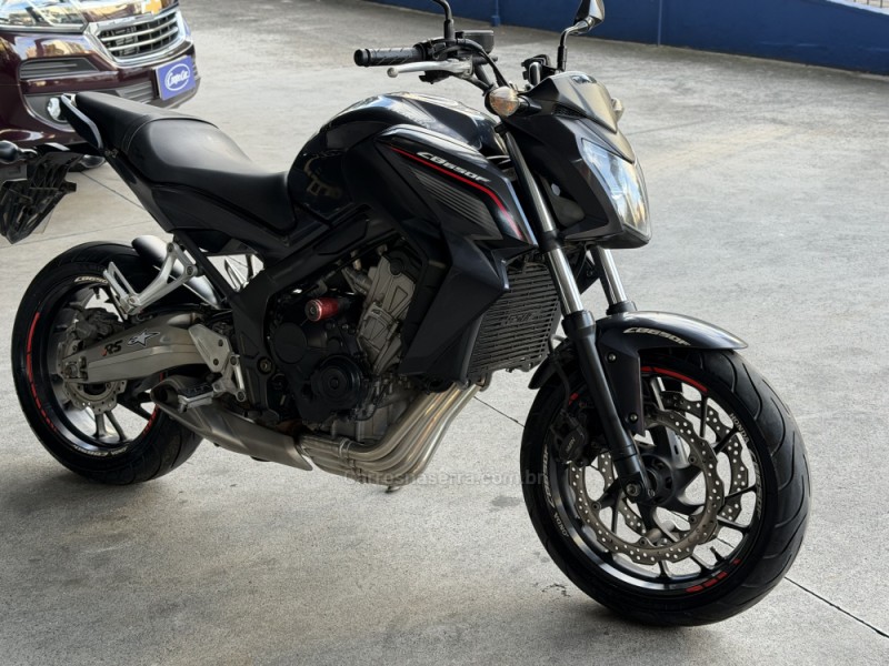 CB 650 F - 2015 - CAXIAS DO SUL