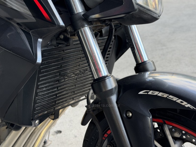 CB 650 F - 2015 - CAXIAS DO SUL