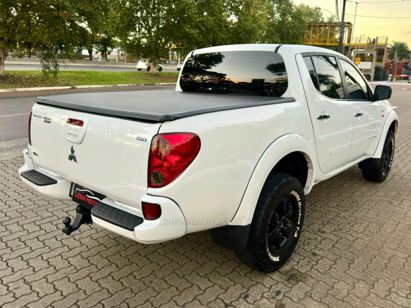 L200 TRITON 3.2 HPE 4X4 CD 16V TURBO INTERCOOLER DIESEL 4P AUTOMÁTICO - 2012 - ESTâNCIA VELHA
