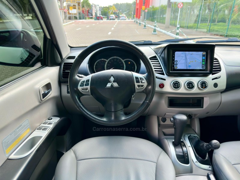L200 TRITON 3.2 HPE 4X4 CD 16V TURBO INTERCOOLER DIESEL 4P AUTOMÁTICO - 2012 - ESTâNCIA VELHA