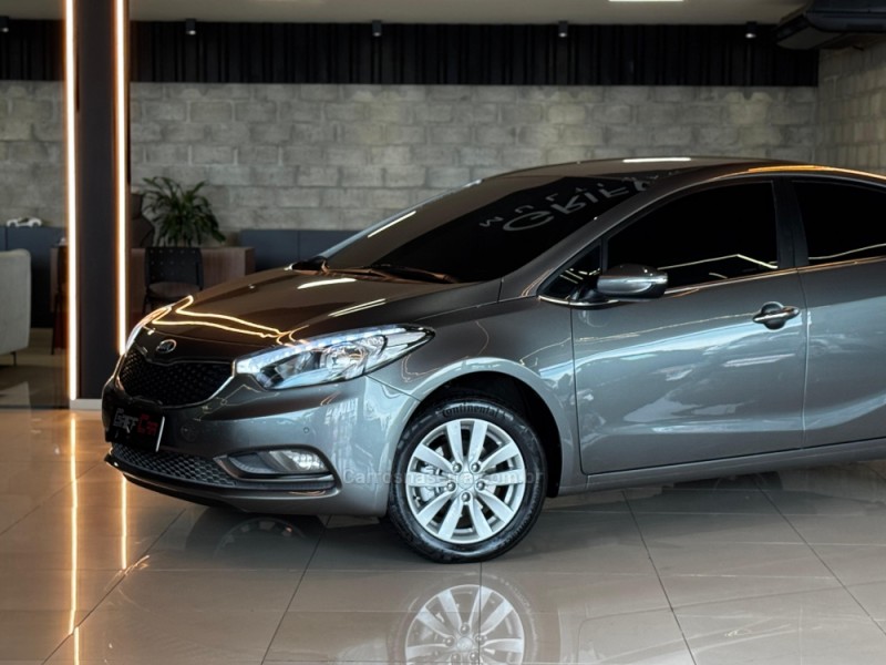 CERATO 1.6 SX3 16V FLEX 4P AUTOMÁTICO - 2016 - DOIS IRMãOS